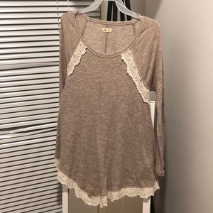 Hollister blouse